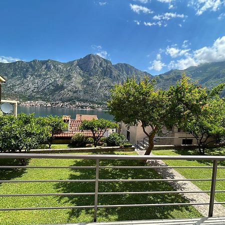 Apartments Andrija Котор Екстериор снимка
