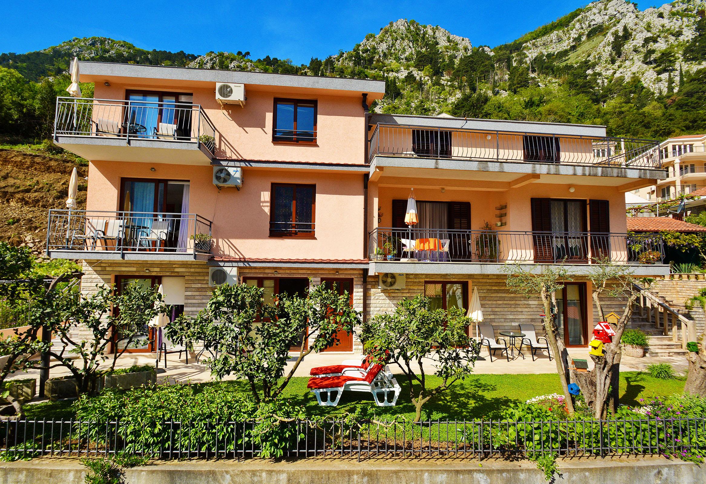 Apartments Andrija Котор Екстериор снимка