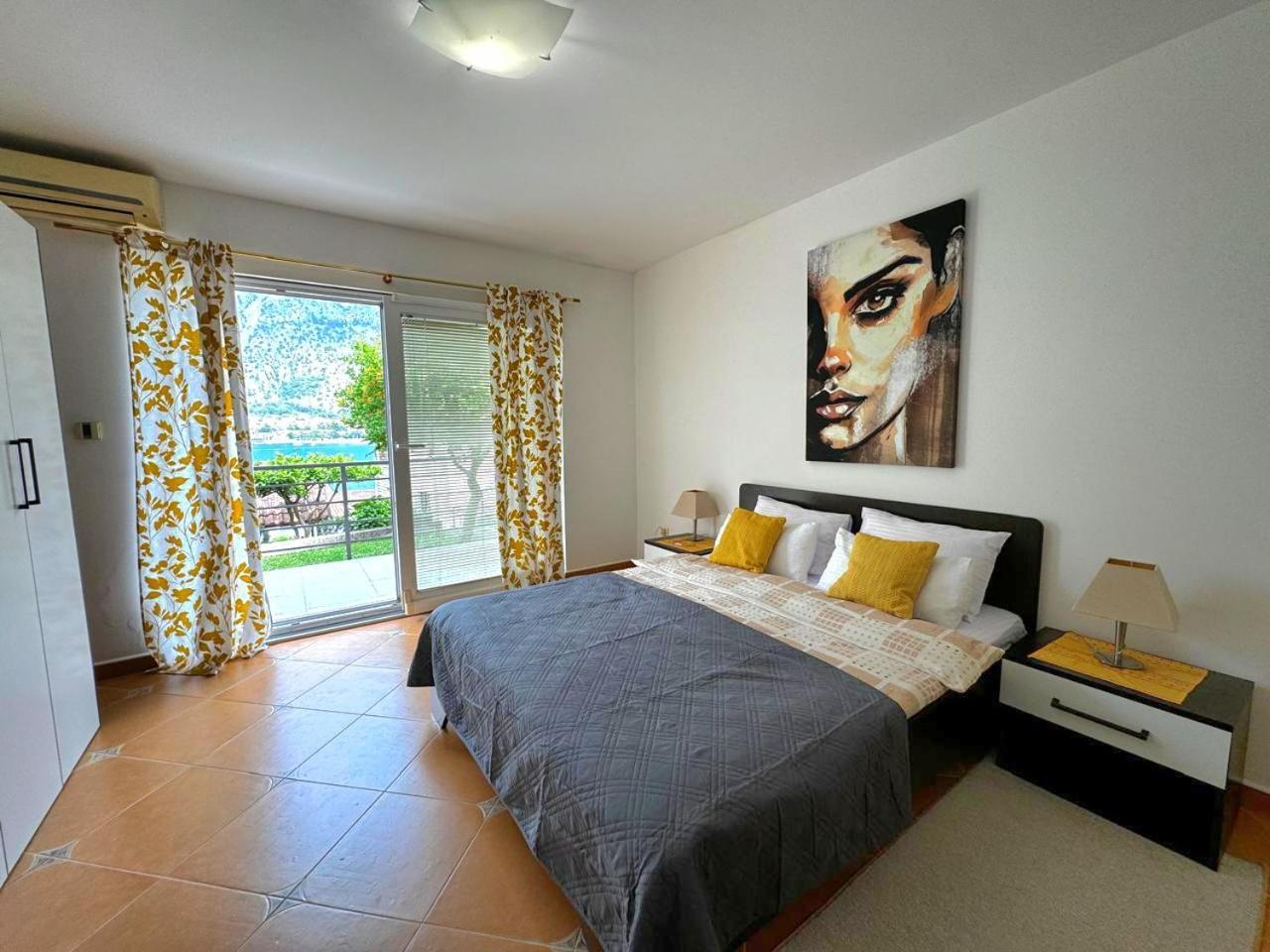 Apartments Andrija Котор Екстериор снимка